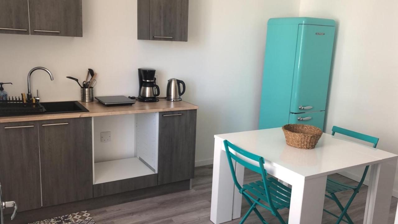Appartement 4 Personnes Vue Mer A Santec Au Pied De La Plage Du Dossen Bagian luar foto